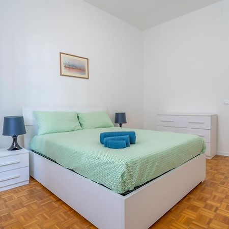 Ricasoli Garden Modern Apartments Удине Экстерьер фото