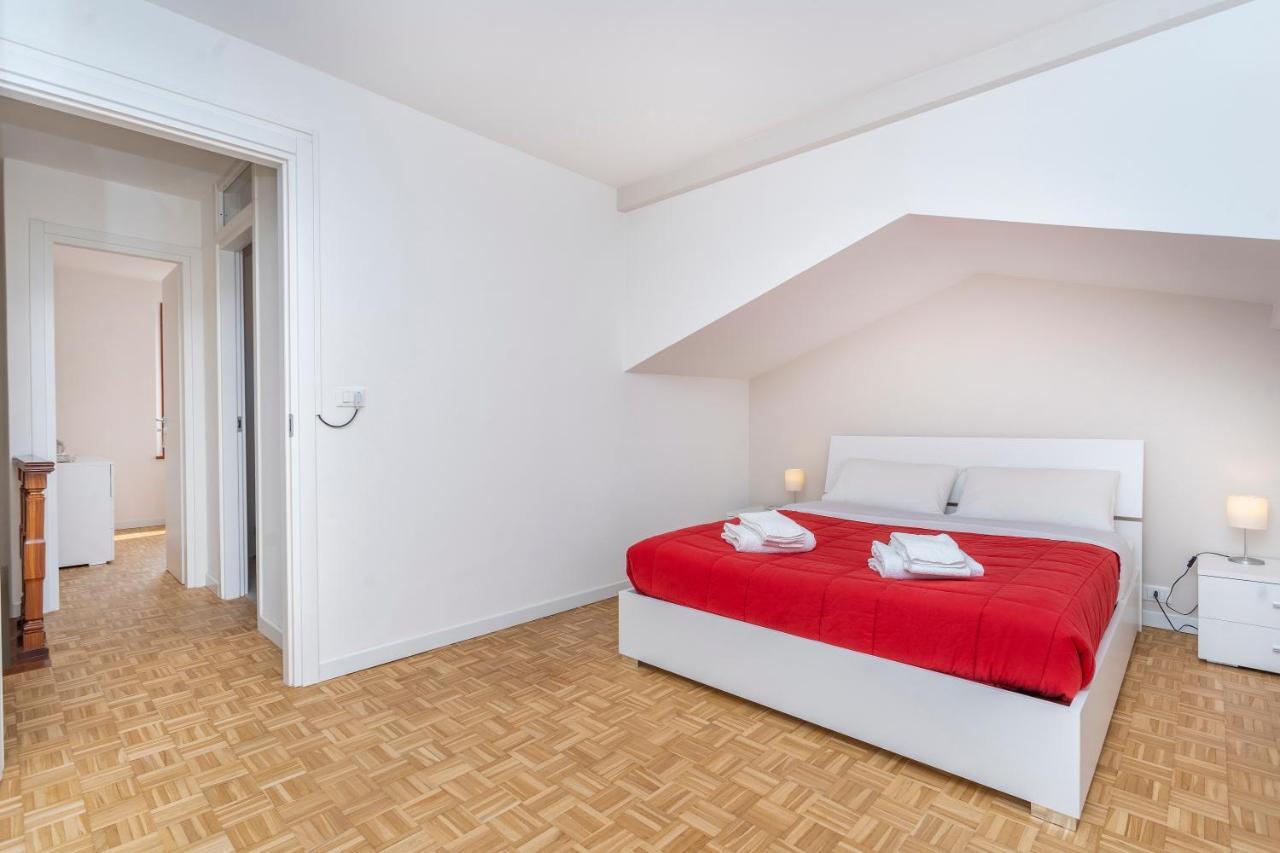 Ricasoli Garden Modern Apartments Удине Экстерьер фото