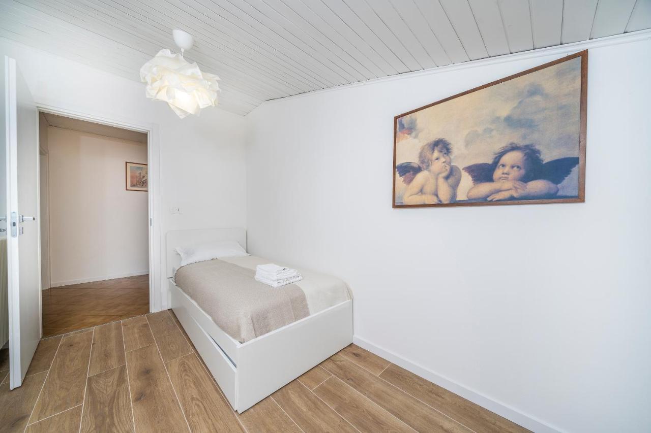 Ricasoli Garden Modern Apartments Удине Экстерьер фото