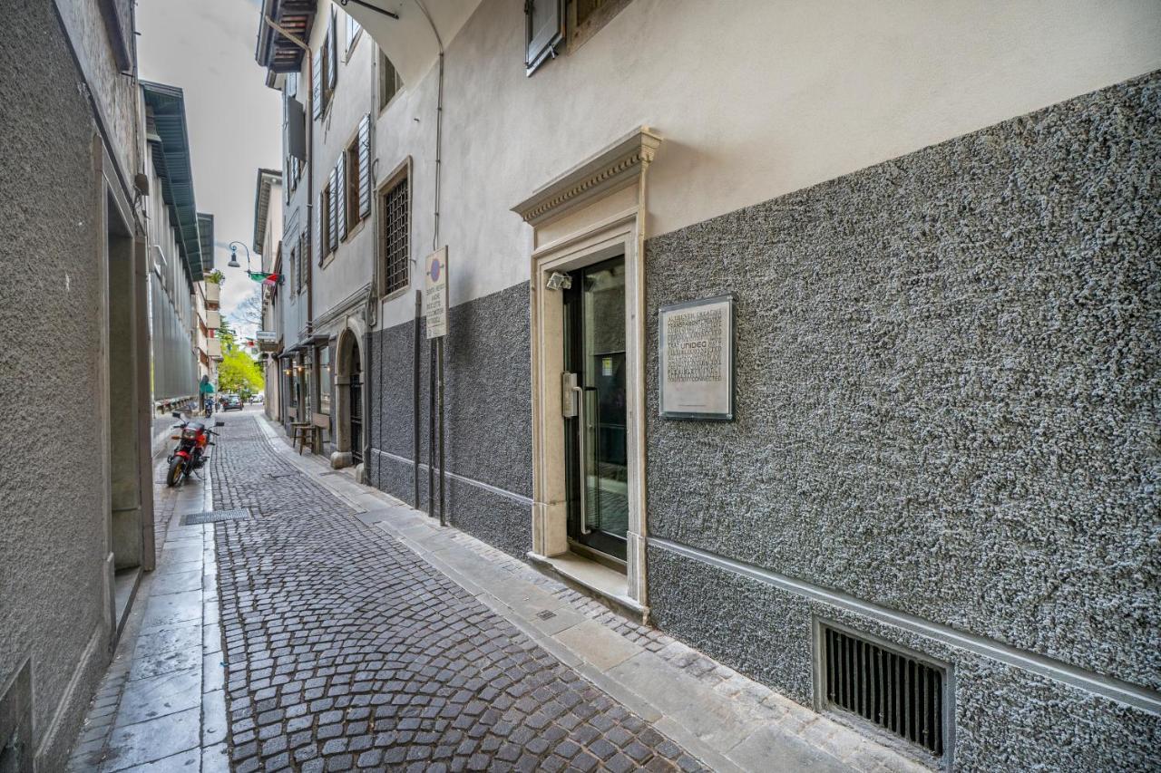 Ricasoli Garden Modern Apartments Удине Экстерьер фото
