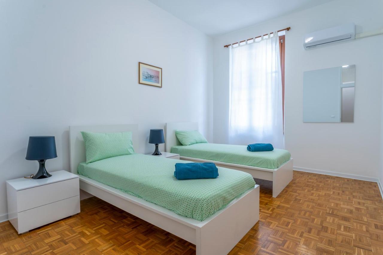 Ricasoli Garden Modern Apartments Удине Экстерьер фото